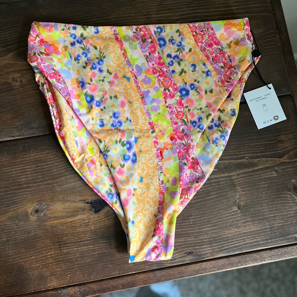 Skatie Monroe Bottoms —NWT — Sz XL Mallorca